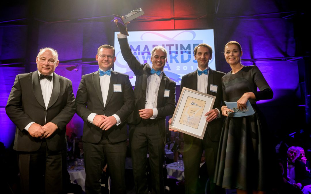 Hull Vane wins Maritime Innovation Award 2015