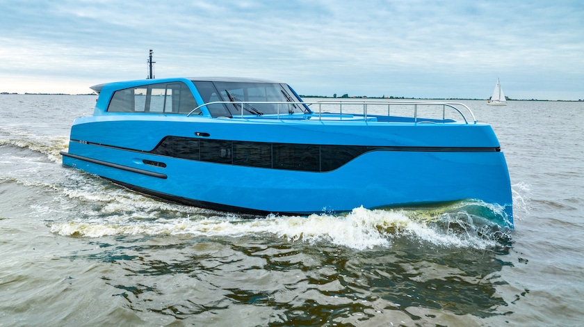 13.30m M/Y Vanton Quicksteel 45 Cabin Cruiser – Akira
