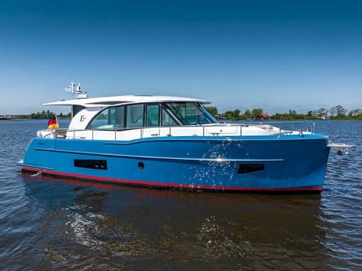 15m M/Y Boarncruiser 1440 Elegance CS – Lady Blue